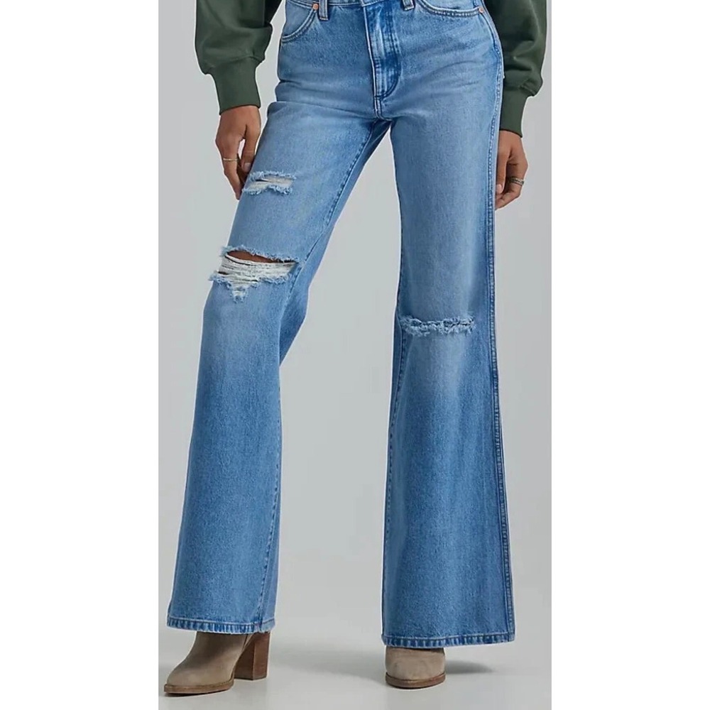 Wrangler Wanderer 622 High Rise Flare Distressed Jeans Medium Wash 33x32